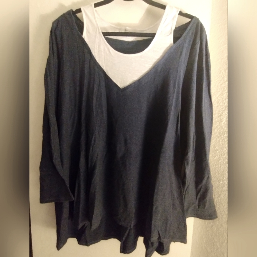 Tura by Vince Camuto Long Sleeve Shirt